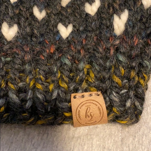 Wool beanie - Picture 3 of 3